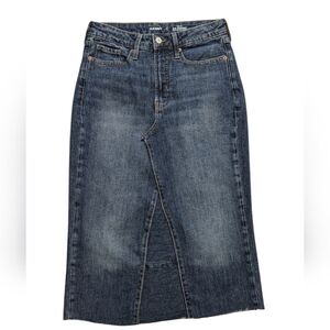 Old Navy women's Denim Skirt Size 4